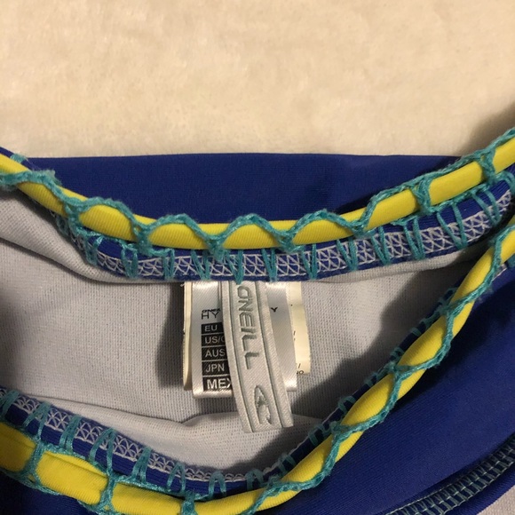 O’Neill bathing suit bottoms - Picture 4 of 6